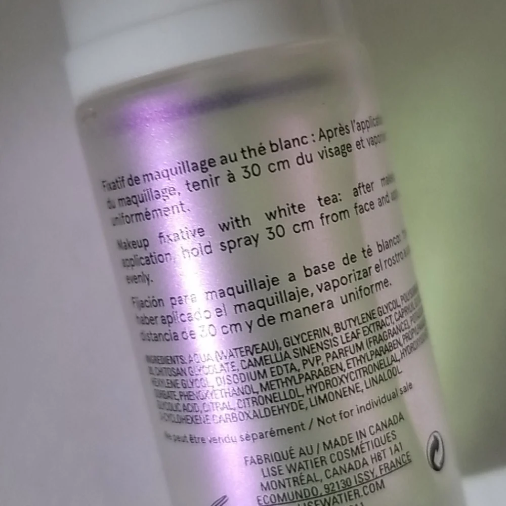 4/25 Bundle Item. Lise Watier Makeup Fixative